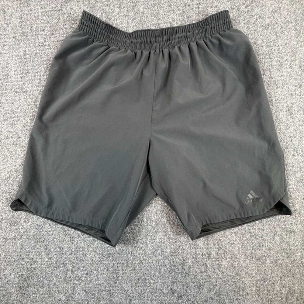 Adidas Mens Athletic Shorts Gray Elastic Waist Drawstring Pockets Size Large